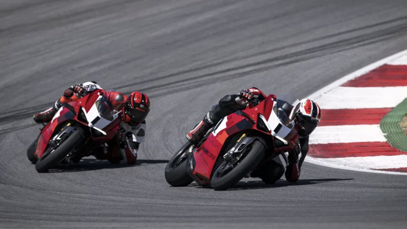 Ducati Panigale V4 R bikes